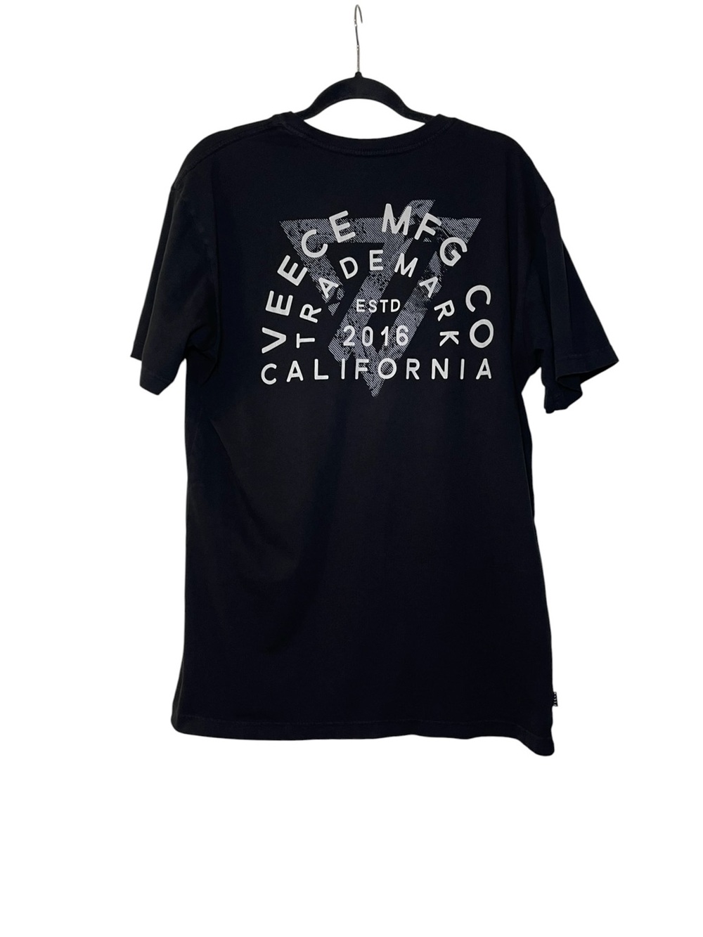 Buckle Veece Men’s Black Graphic Tee Size XL